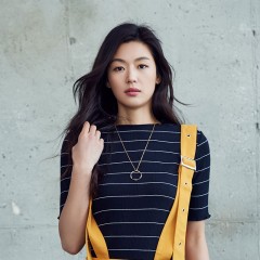 Korean women's summer 2017 new fashion slim round neck stripe T-shirt